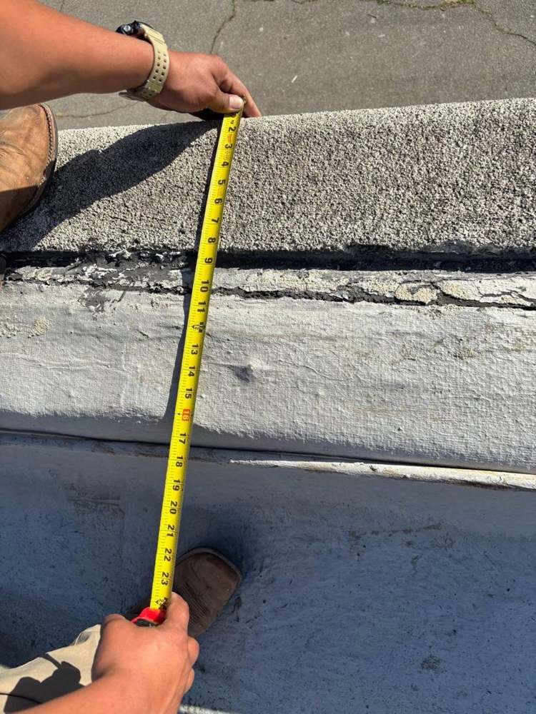 Parapet coping in Koreatown
